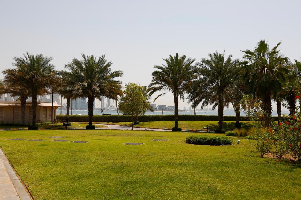 ドバイBay Bliss At Palm Jumeirah With Free Beach Accessアパートメント エクステリア 写真